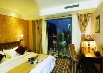 Chengdu Care U Well Hotel Jinjiang  Exterior photo